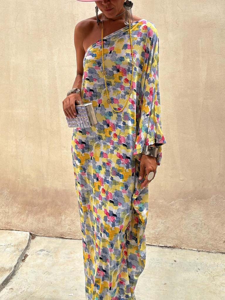 Vestido maxi casual para vacaciones con estampado teñido y hombros descubiertos