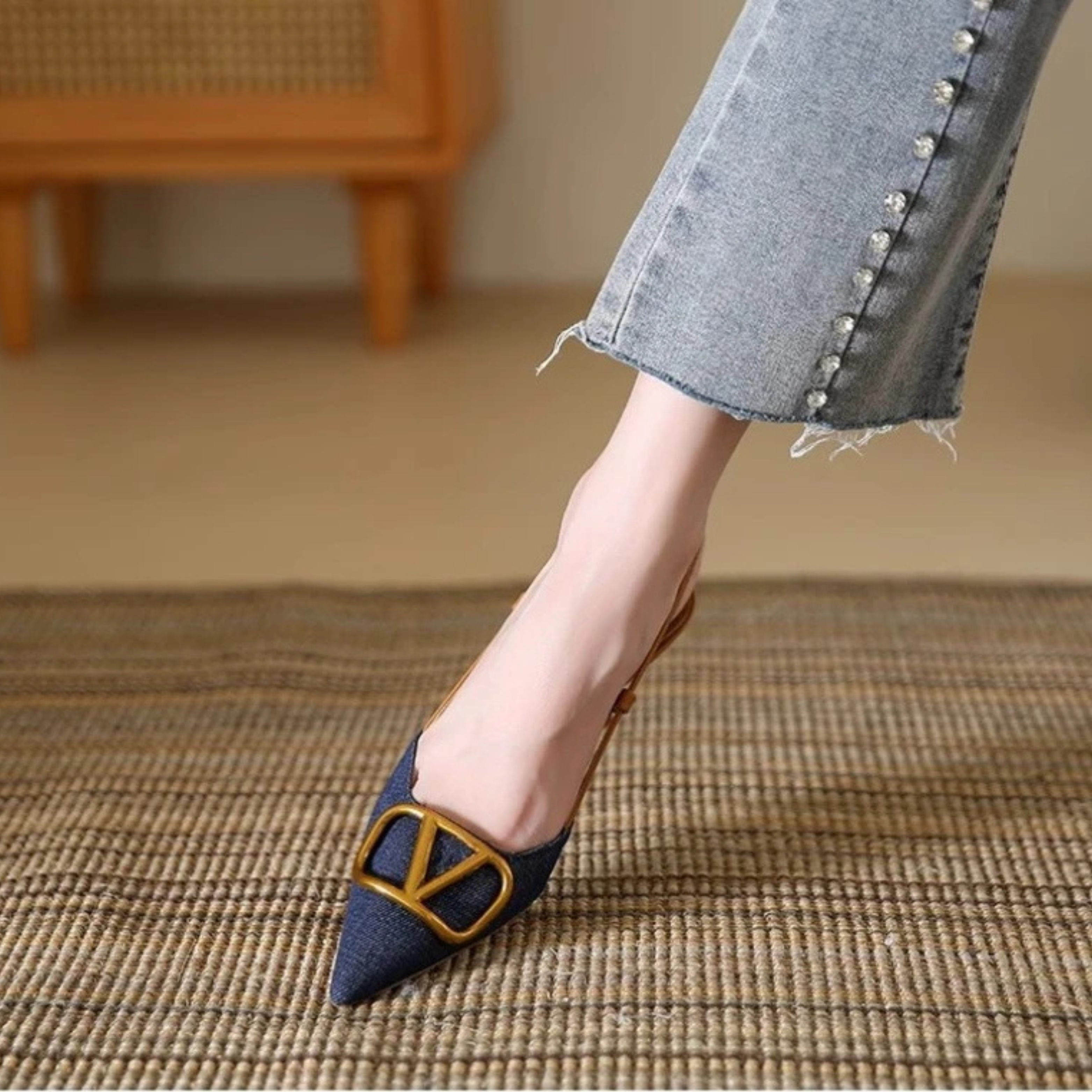 Valentina zapato slingback con tacón de aguja