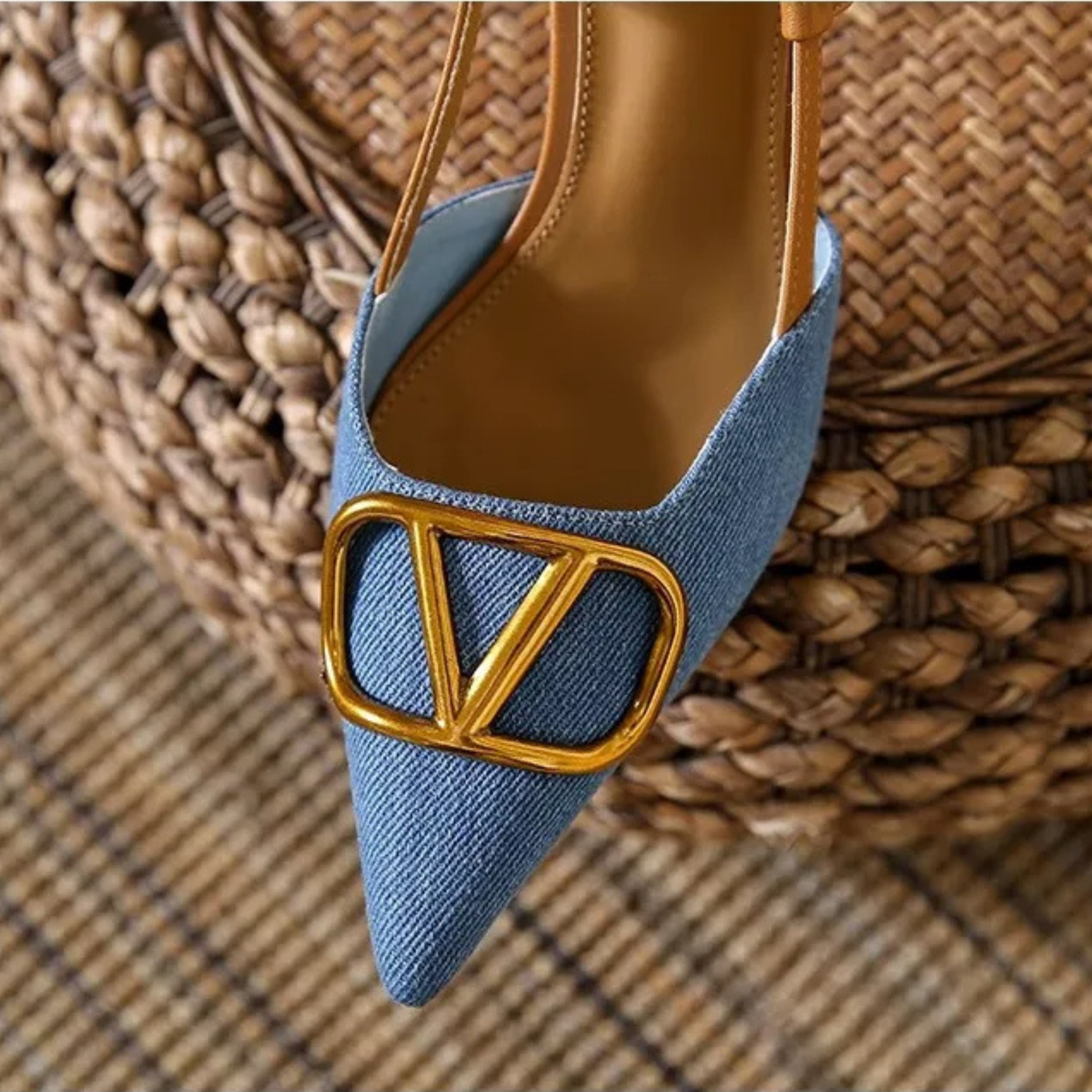 Valentina zapato slingback con tacón de aguja