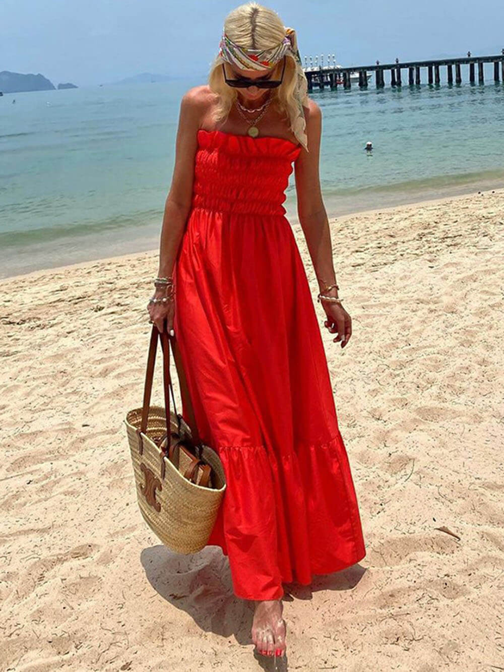 Vestido maxi para vacaciones con hombros descubiertos y busto fruncido