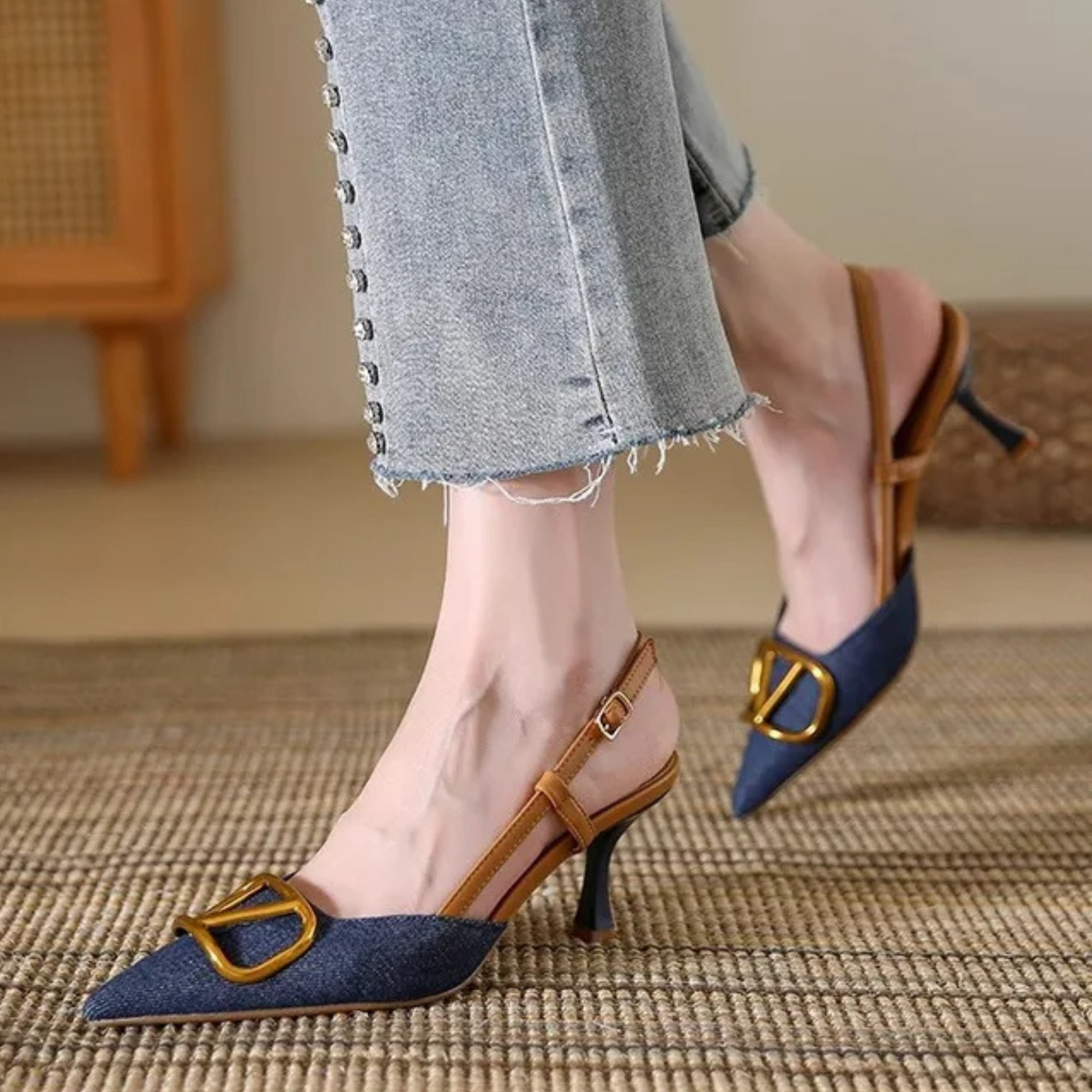 Valentina zapato slingback con tacón de aguja
