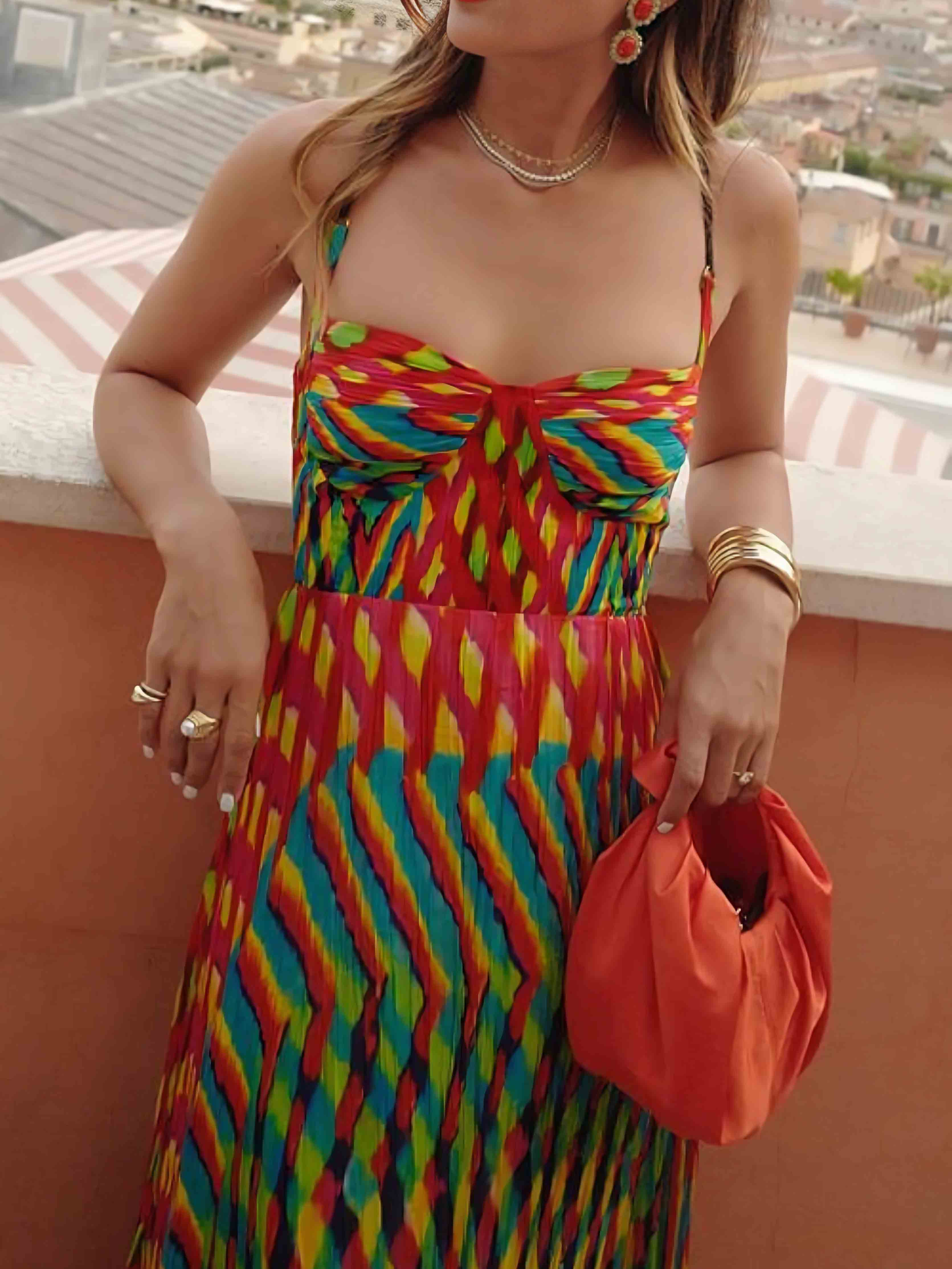 Vestido maxi elegante de corte en A con impresión pintada personalizada