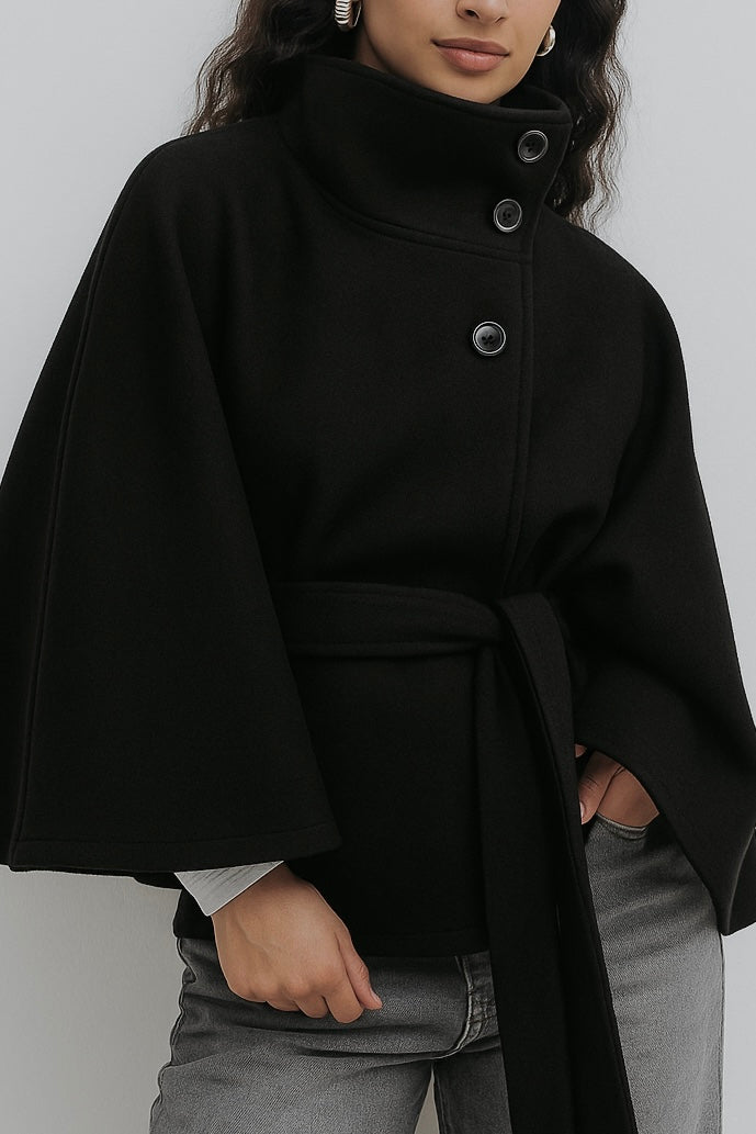 Chloe | Chaqueta de capa con cuello alto y cinturón